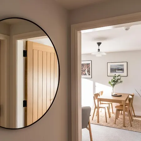 公寓 No. 5 The Court-with Free Parking *